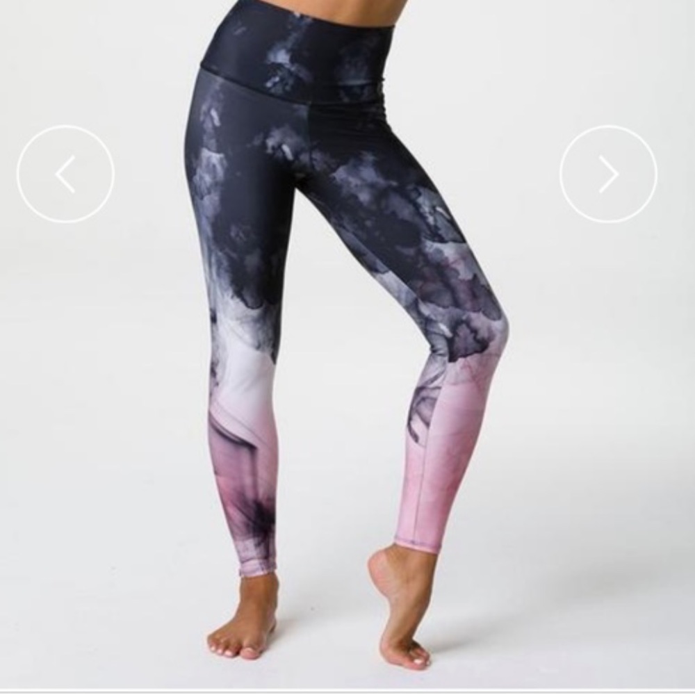 Peloton X Onzie Smoke Leggings